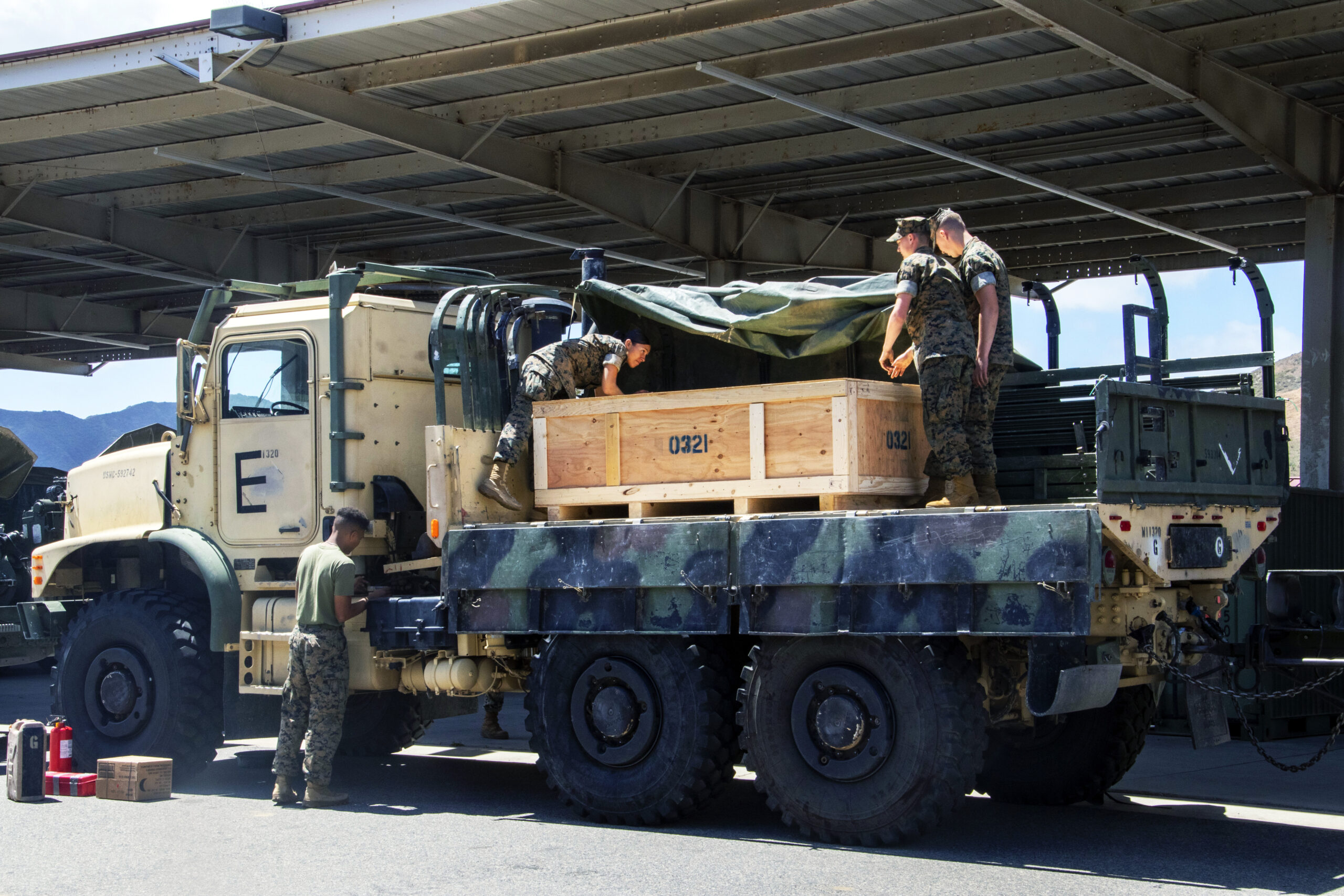 U.S. Marines expedite equipment efficiently